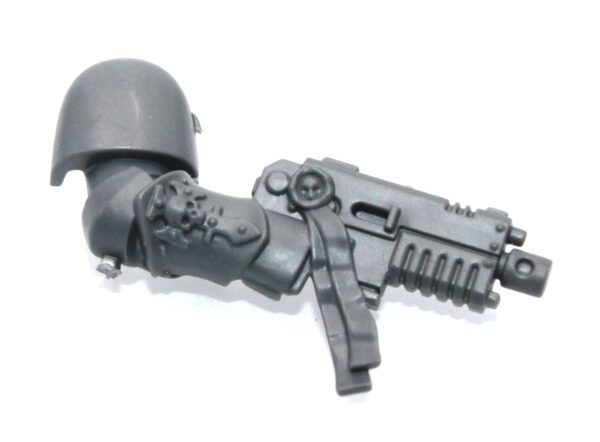 Space Marine Bladeguard Veterans Heavy Bolt Pistol B