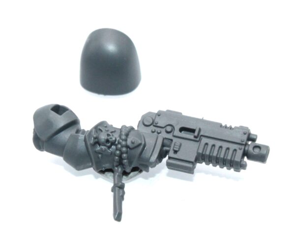 Space Marine Bladeguard Veterans Heavy Bolt Pistol C