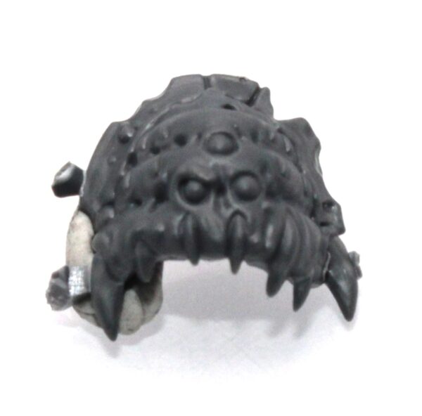 Plague Marines Shoulder Pad B