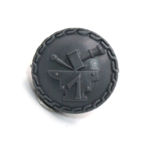 Dwarf Warriors Shield B