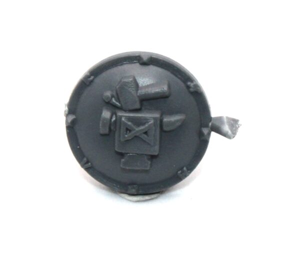 Dwarf Warriors Shield D