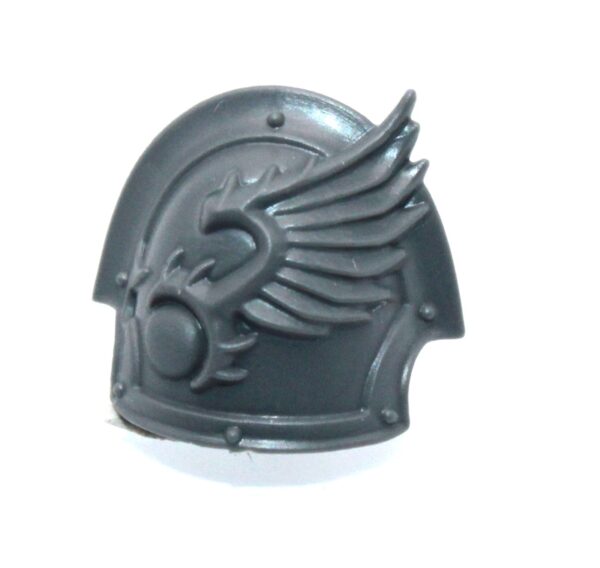 Tormentors/Infractors Winged Shoulder Pad C