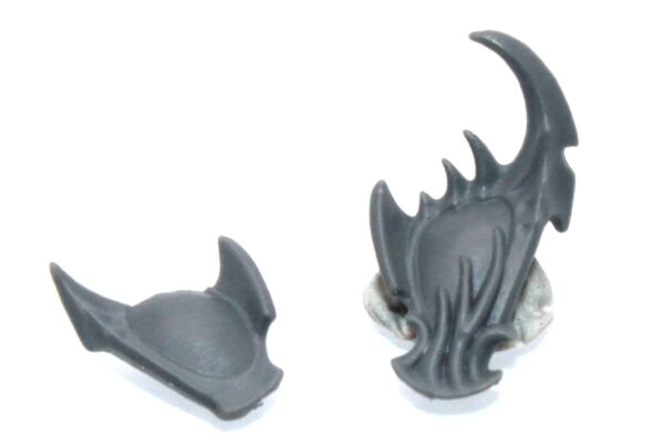 Myrmidesh Painbringers Shoulder Pad C
