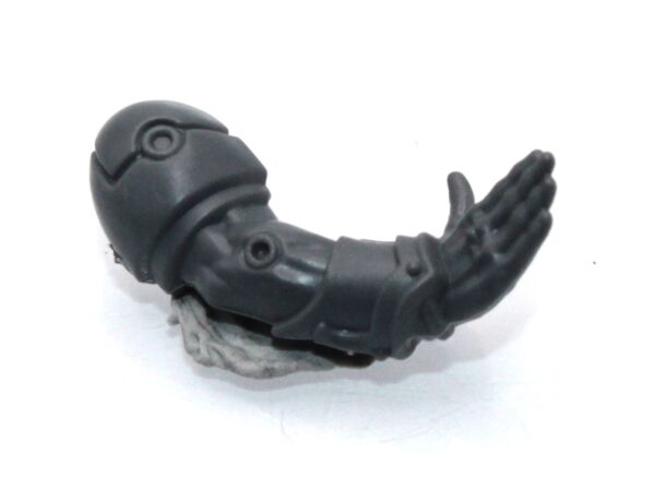 Flawless Blades Body 3 Right Arm A