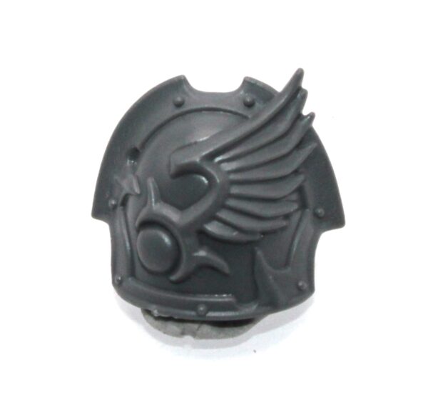 Flawless Blades Shoulder Pad B