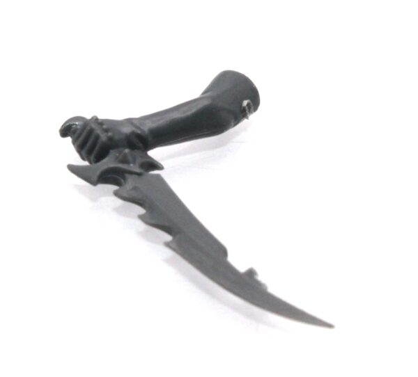 Witch Aelves Left Arm Large Knife C