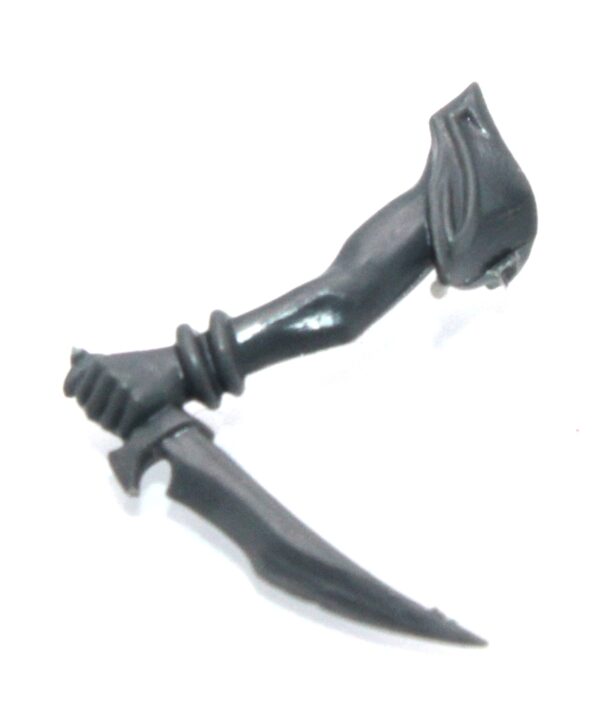 Witch Aelves Left Arm Large Knife D
