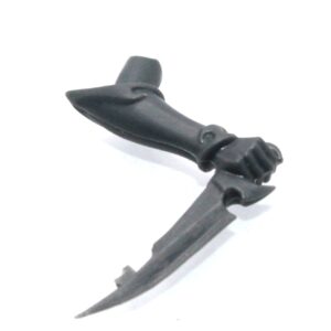 Witch Aelves Right Arm Small Knife B