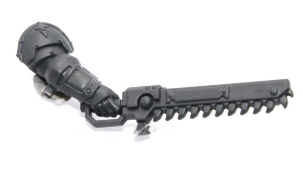 Tempestus Scions Chainsword