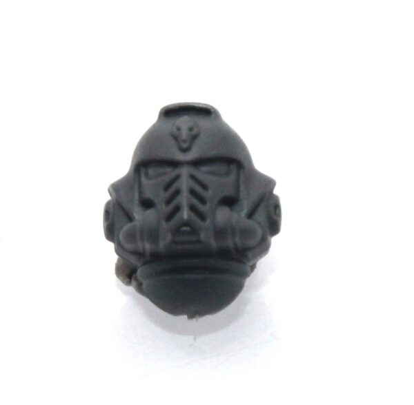Grey Hunters  Helmet Head D