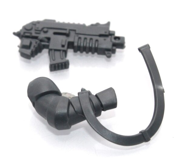 Grey Hunters Bolter Arm A