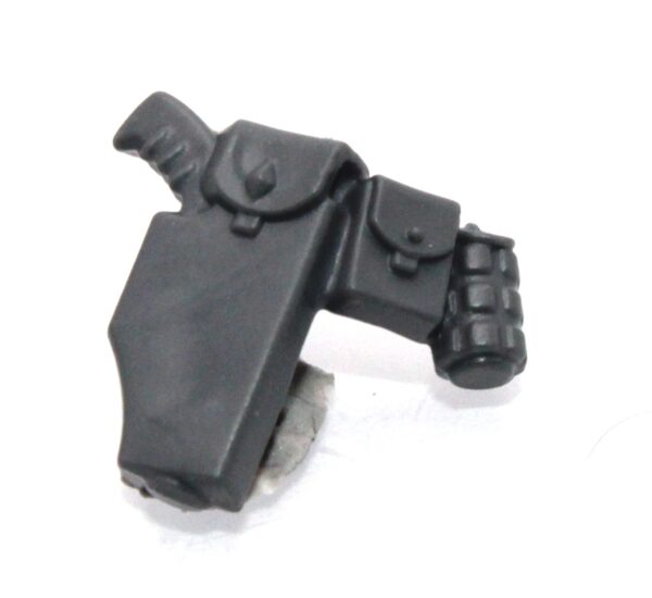 Grey Hunters Holster D