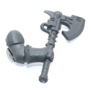Wolf Guard Headtakers Right Arm Power Axe B