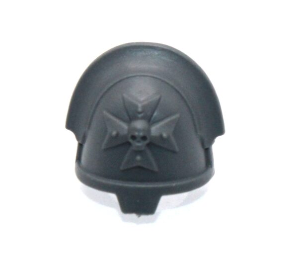 Sword Brethren Shoulder Pad B