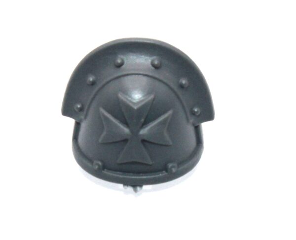 Sword Brethren Shoulder Pad C