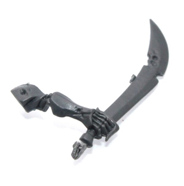 Deathrattle Skeletons Sword G