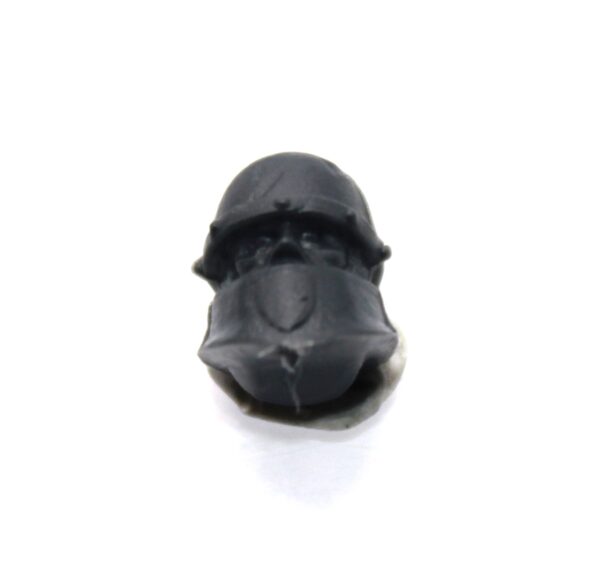 Bretonnian Men At Arms Head D