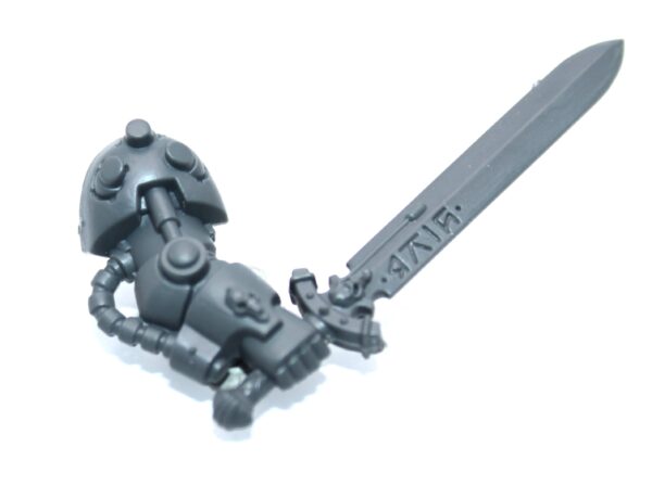 Wolf Guard Terminators Power Sword B