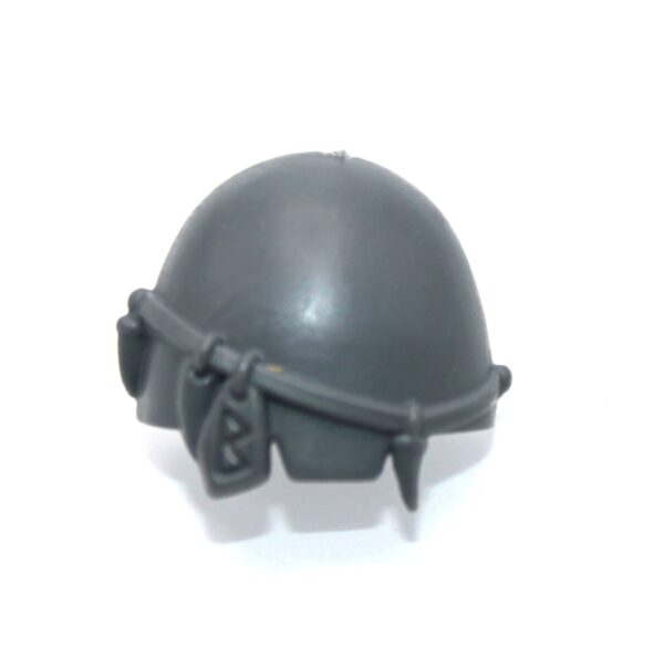 Wolf Guard Terminators Shoulder Pad C