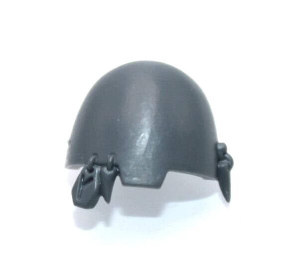 Wolf Guard Terminators Shoulder Pad H