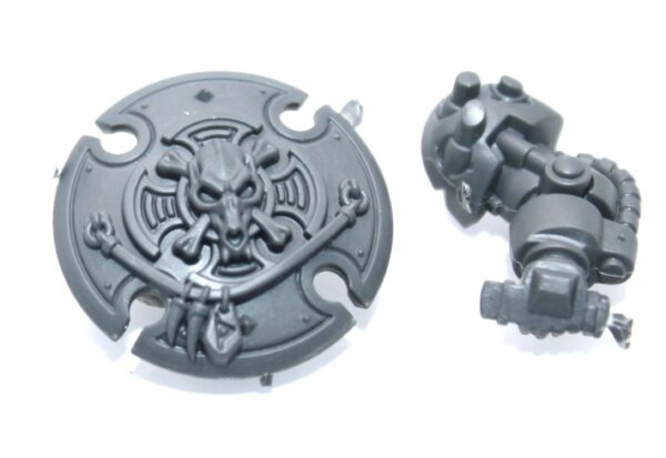 Wolf Guard Terminators Storm Shield B