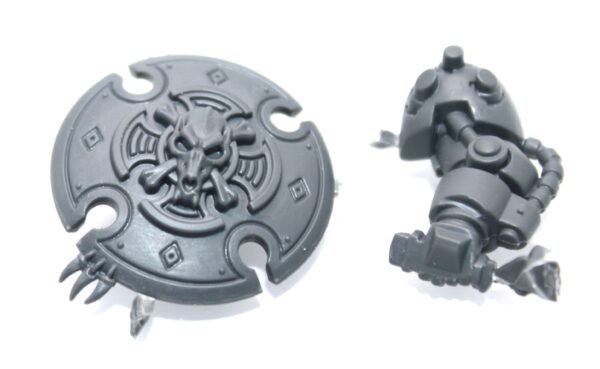 Wolf Guard Terminators Storm Shield C