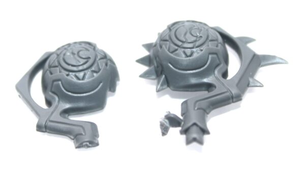 Kroxigor Moonstone Hammer Top