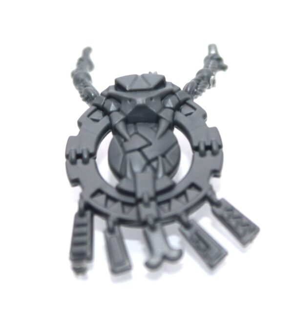 Kroxigor Necklace B