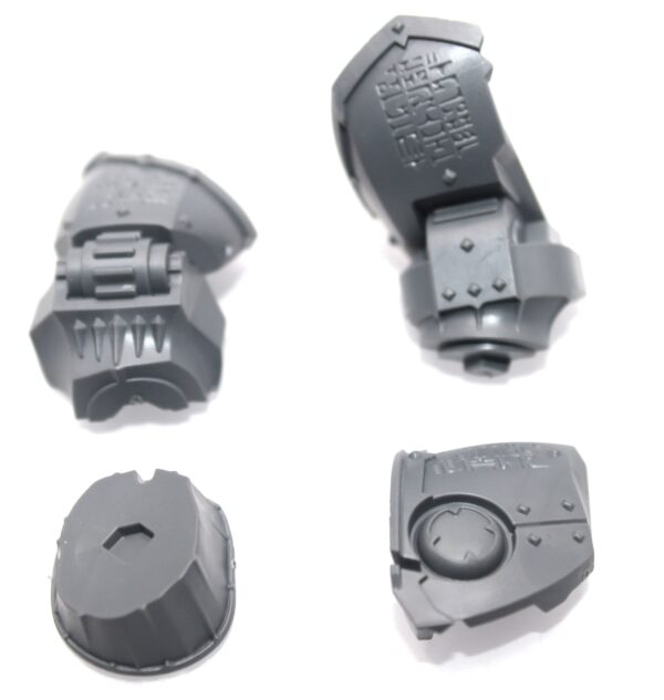 Helsmith Dominator Engine Right Leg