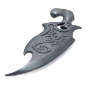 Khinerai Heartrenders Heartpiercer Shield B