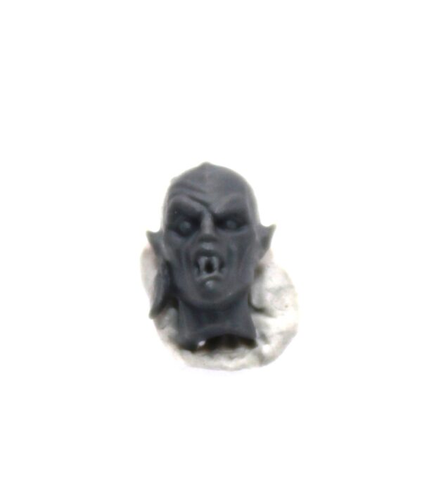 Blood Knight Head H