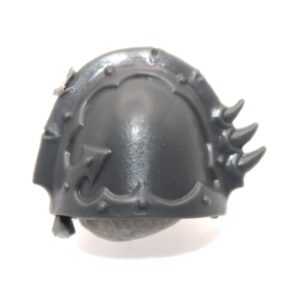 Chaos Space Marine Raptors Shoulder Pad D