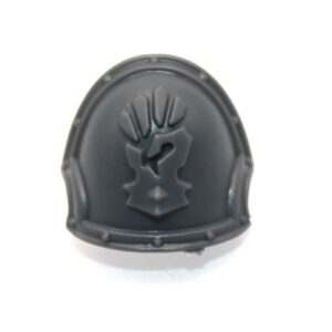 Red Corsairs Raider Shoulder Pad I