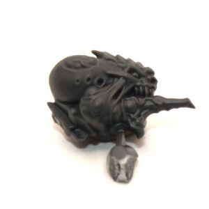 Genestealers 1 Head B